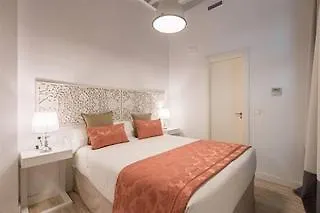 Palacio Cabrera Lillo Granada Apartment