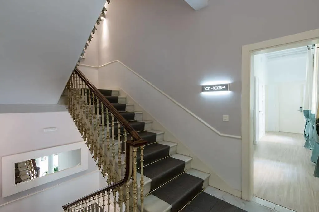 Apartment Palacio Cabrera Lillo Granada Spain